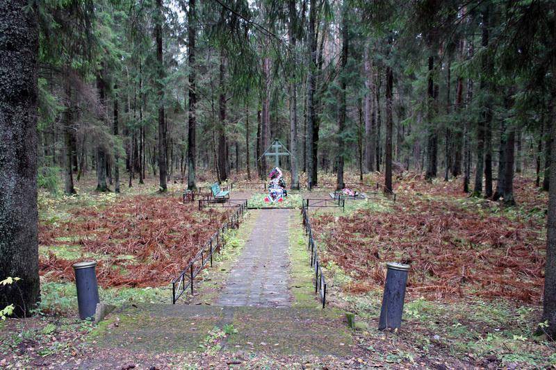 Братское кладбище советских воинов, погибших в годы Советско-финляндской и Великой Отечественной войн