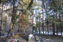 Памятник заместителю командира разведгруппы "Джек" Шпакову Н.А.