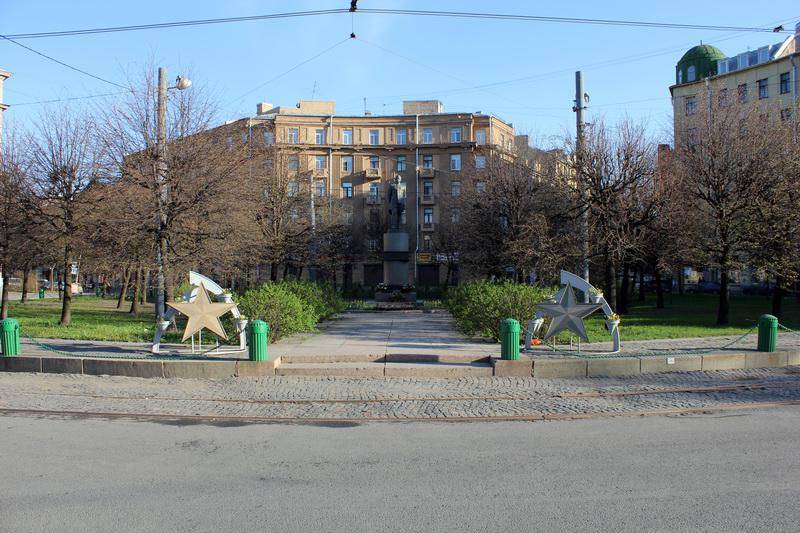 Памятник Маршалу Говорову Л.А., Герою Советского Союза