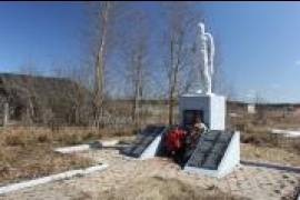 Памятник односельчанам, погибшим в Великой Отечественной войне, д.Шуя