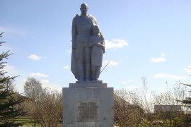 Памятник-монумент погибшим воинам-землякам, д. Сидоровское