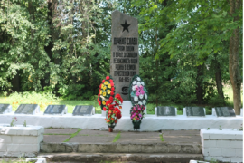 Братская могила, с. Качаново  