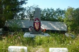 Братская могила в деревне Жестяная Горка