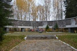 Мемориальный комплекс в честь воинов Северо-западного фронта, п. Демянск