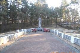 Воинское кладбище, г. Печоры  рядом с гражданским кладбищем