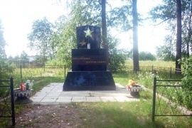 Памятник-обелиск землякам, павшим на фронтах Великой Отечественной войны, д. Бушуиха