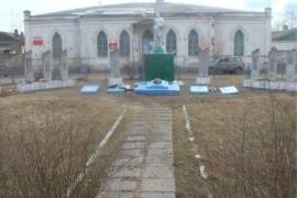 Воинское кладбище,  деревня Усть-Долыссы