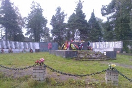 Братская могила советских воинов погибших в борьбе с фашизмом