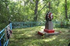 Братская могила, д. Старышкино