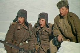 В рамках акции «200 дней до Победы» для жителей микрорайона Заречье организовали кинопоказ