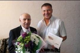 В Череповце поздравили 90-летних ветеранов Великой Отечественной войны