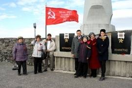 Ветераны Колэнерго посетили мемориальные комплексы и памятные места города-героя Мурманска