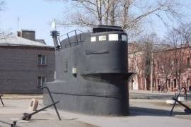 В Сосновом Бору в субботу откроется памятник морякам-подводникам