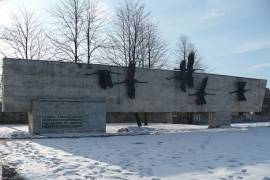 Защитников Ленинграда вспомнят сегодня на мемориале "Журавли"