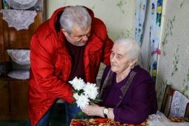 Ветеранам Полярных Зорь вручили юбилейные медали «70 лет Победы»