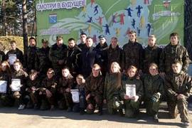 Ребята из нового патриотического тихвинского клуба поучаствовали в молодежном слете