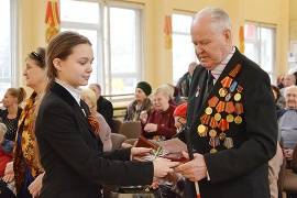 В МО Сосновское поблагодарили ветеранов за подвиг в годы войны