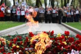 Новгородские школьники будут нести вахту у Вечного огня в кремле