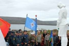 Состоялось торжественное открытие мемориальных плит с установленными именами погибших защитников Советского Заполярья