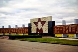 В Долине Славы привели в порядок мемориальные танк и орудие