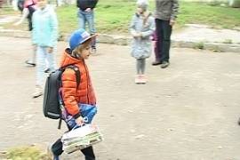 Средства от сентябрьского сбора макулатуры новгородские гимназисты направят на установку бюста Панкратова