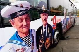 Тематические троллейбусы продолжат курсировать по улицам Мурманска